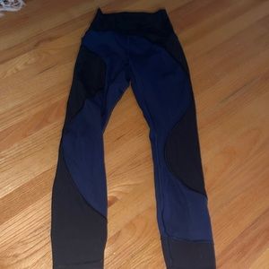 Lululemon Inner Expanse Tight *lululemon x Roksanda
